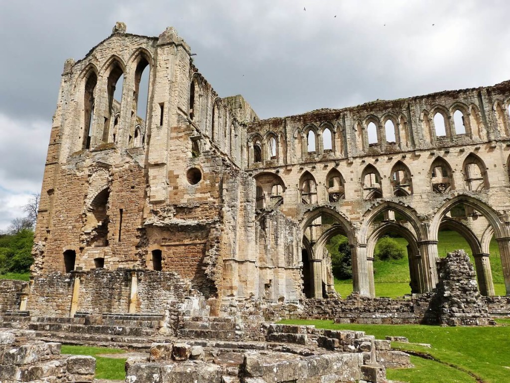 Ruins in North Yorkshire - Rievaulx Abbey