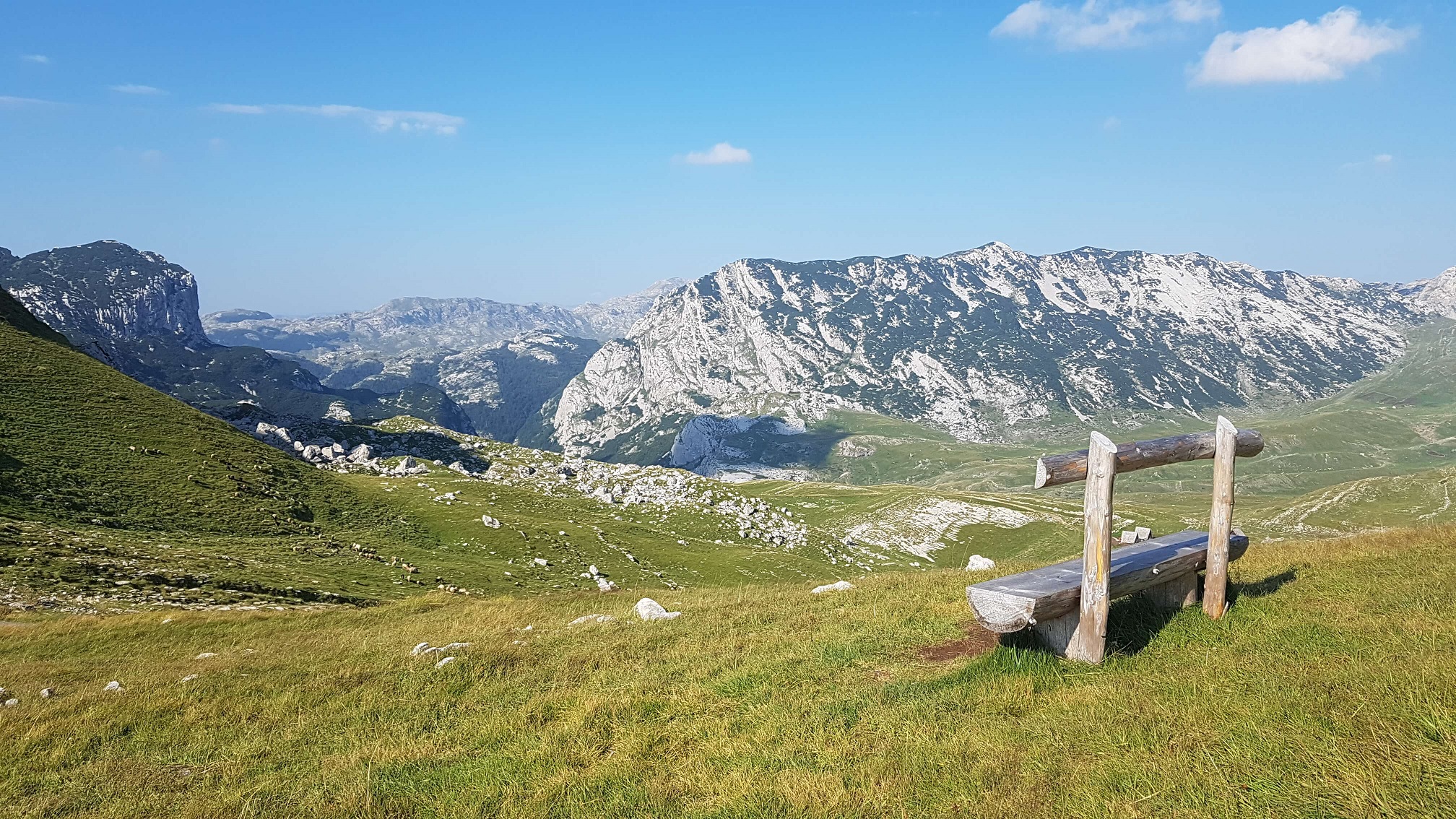 Sedlo Pass: start of route to Bobotov Kuk