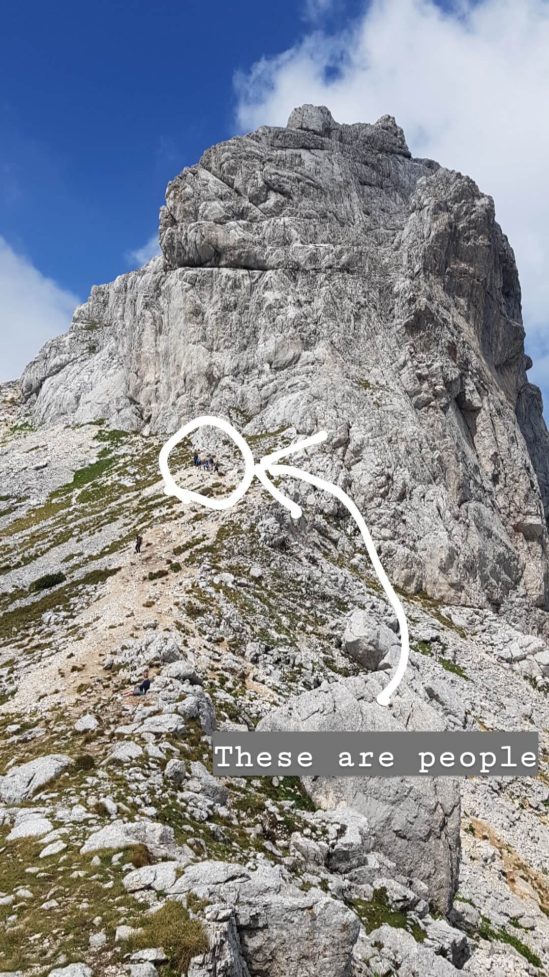 Mountain hike vertigo