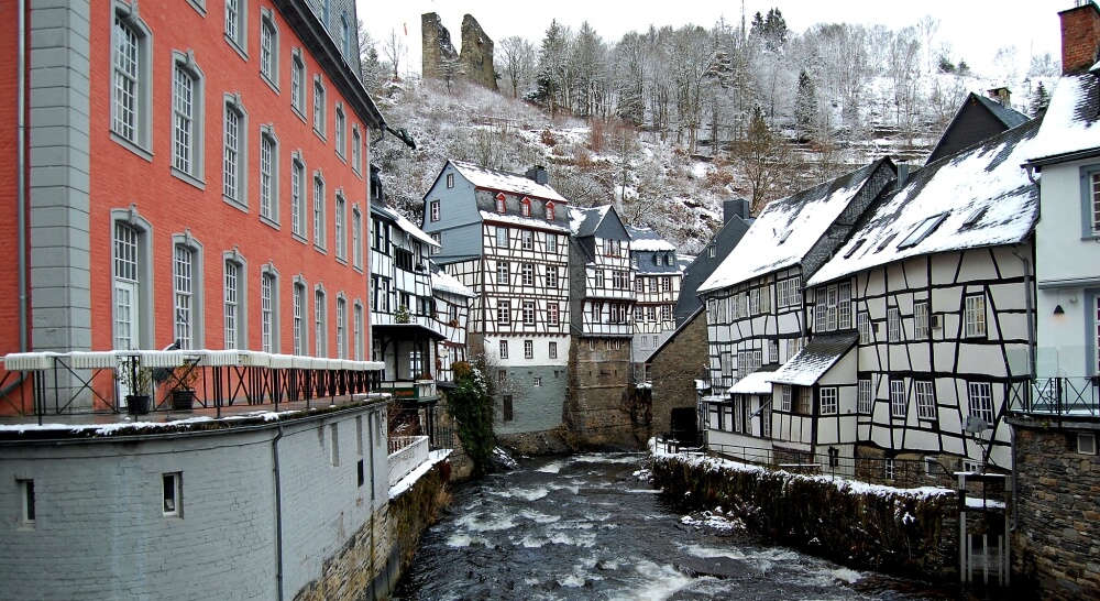 Monschau in snow