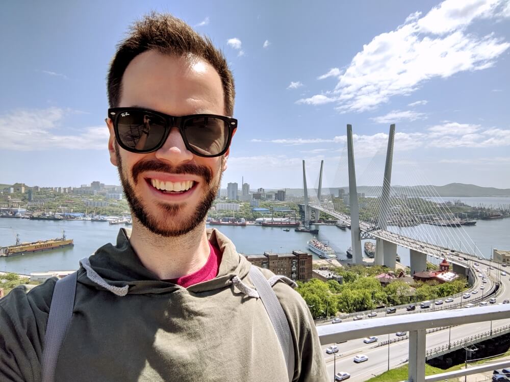 Things to do in Vladivostok: selfie at the viewpoint