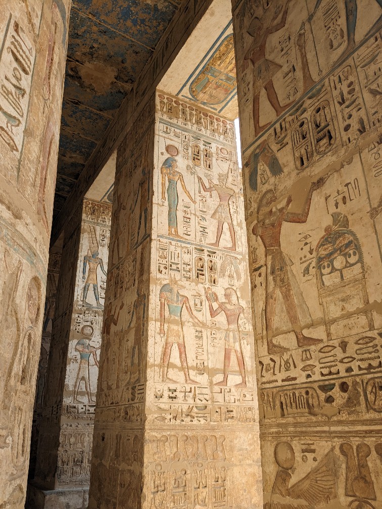 Medinet Hebu colours