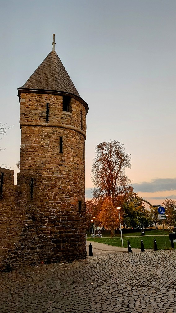Things to do in Maastricht: city walls