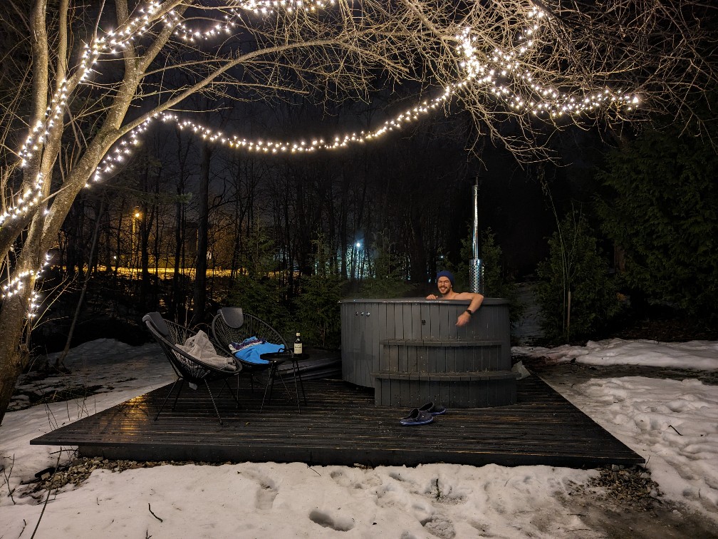 Sigulda outdoor hot tub