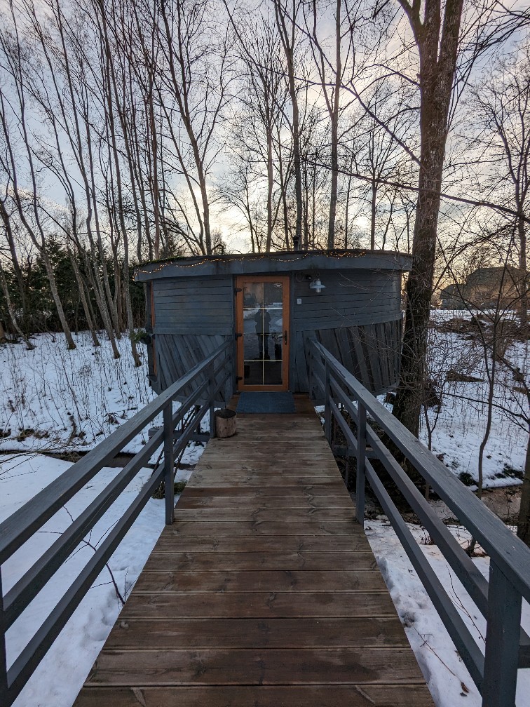 Tiny house in Sigulda in winter